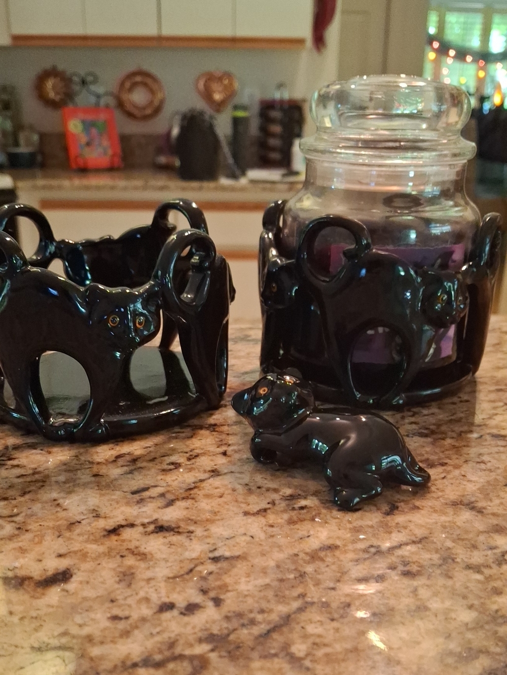Yankee Candle Black Ceramic Cat Jar & Holder Set